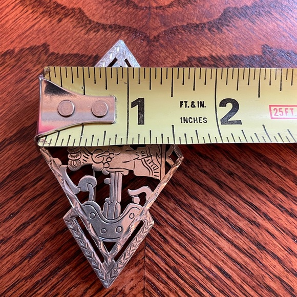 Vintage La Dama silver brooch from Guatemala. - Picture 3 of 4